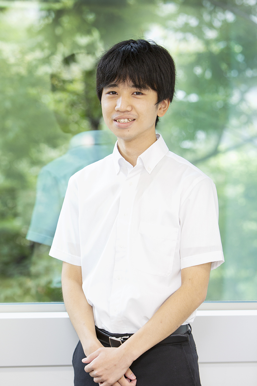 employee02